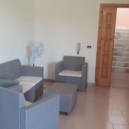 Casa Vacanza Flores. Holiday home