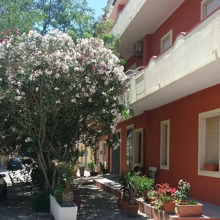 Casa Vacanza Flores. Le Castella (Calabria)