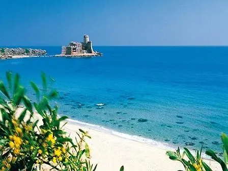 Casa Vacanza Flores. Holiday home *